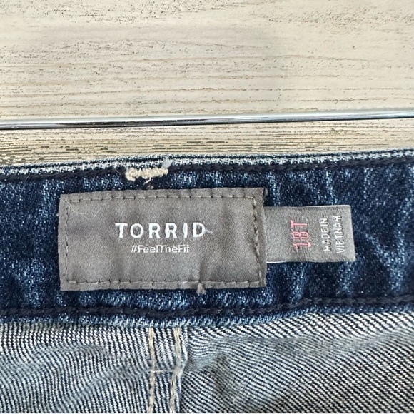 Torrid TALL Tummy Control Bombshell Skinny Super Soft Jeans Sz18 Stretch Raw Hem - Picture 7 of 12